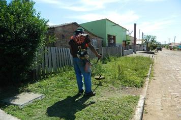 Prefeitura realiza mutirão de limpeza nas ruas de Quaraí